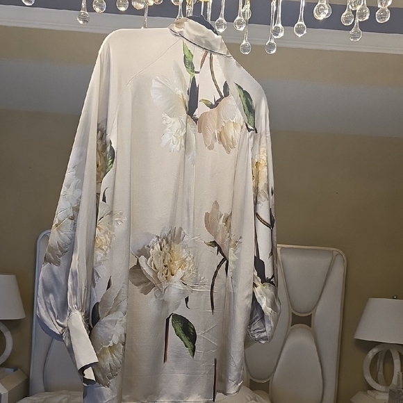 All Saints Gray Button Down Blouse with Notched Collar - Picture 6 of 16